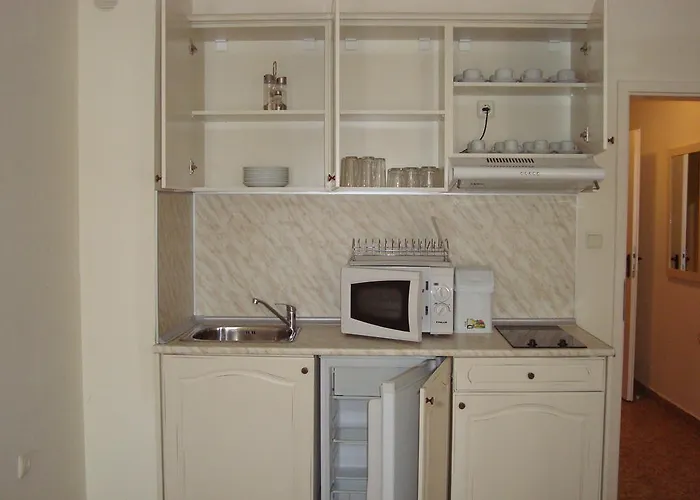 アパート Flores Park