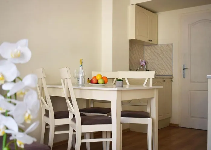 Flores Park サニービーチ