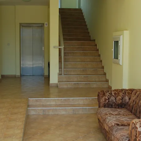 Apartament Flores Park