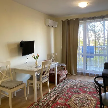 Flores Park Lejlighed