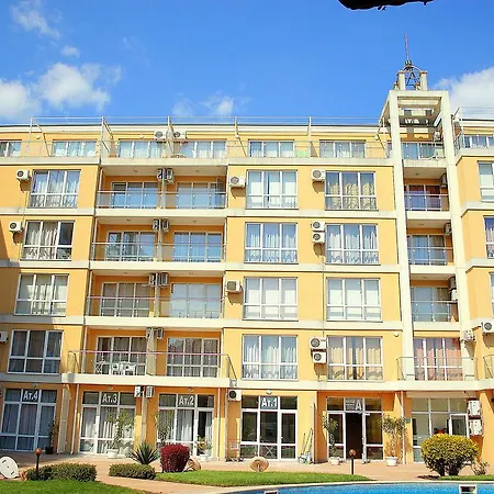 Apartahotel Flores Park Sunny Beach