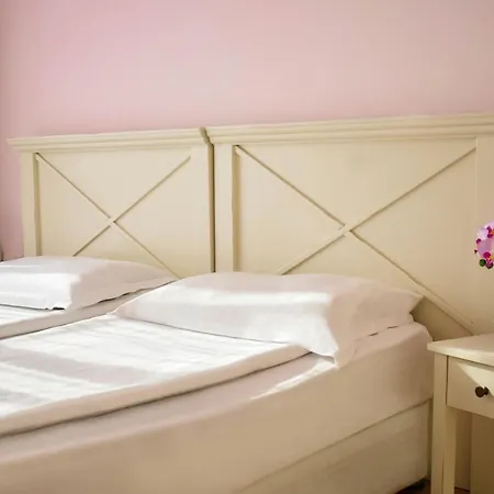 Flores Park Lejlighedshotel