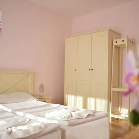 Flores Park Lejlighedshotel Sunny Beach