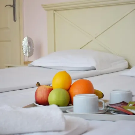 Flores Park Apartahotel 3*