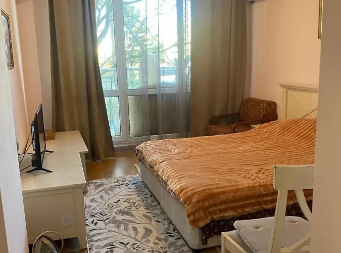 Flores Park Апартаменты Солнечный берег