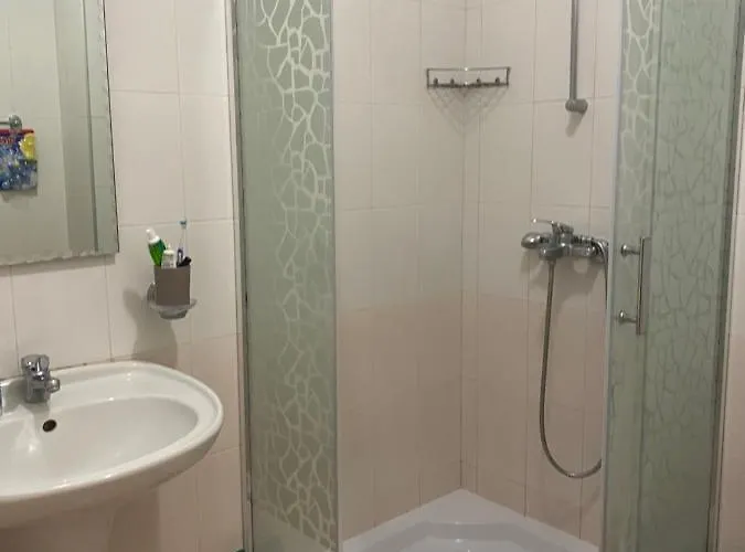 Апартаменты Flores Park