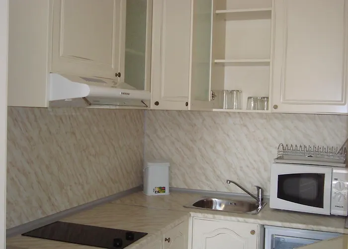 Апартаменты Flores Park